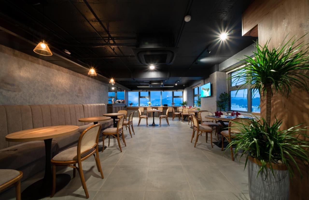 Zenia Boutique Hotel Nha Trang Exterior photo