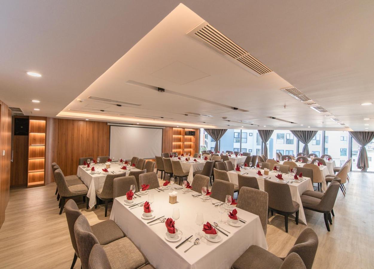 Zenia Boutique Hotel Nha Trang Exterior photo